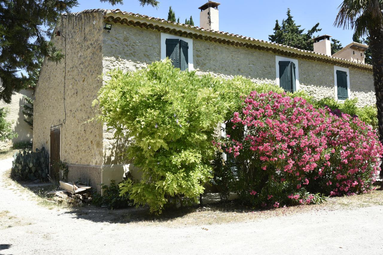 Campagne Paumier Bed & Breakfast Ansouis Exterior photo